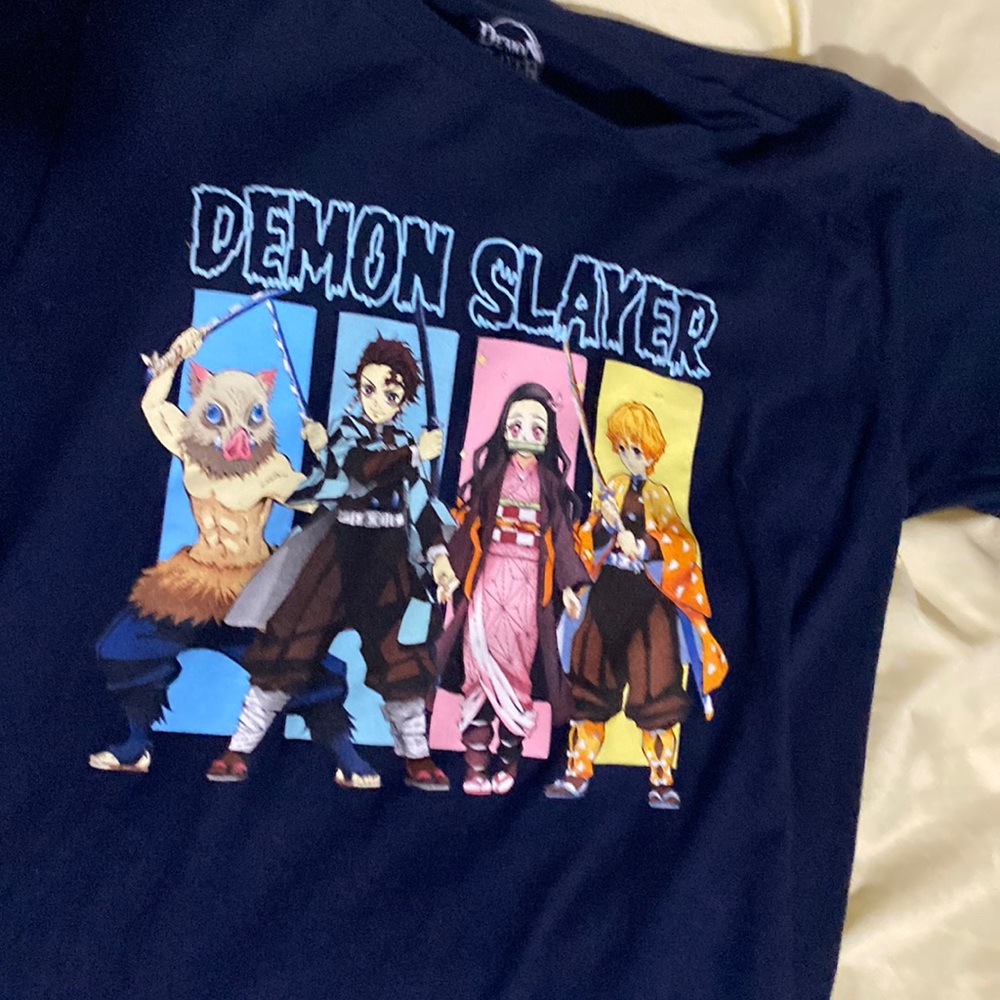 hot topic anime demon slayer tee shirt
